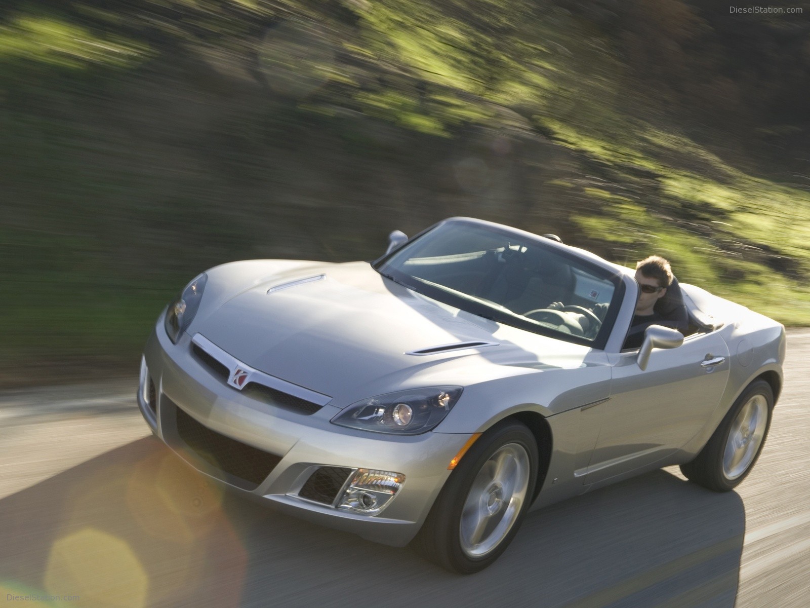 Saturn Sky Redline